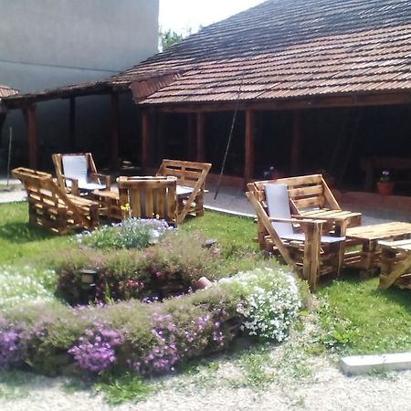Stara Planina Vila Vesela Kuca Jalovik Izvor Exterior photo