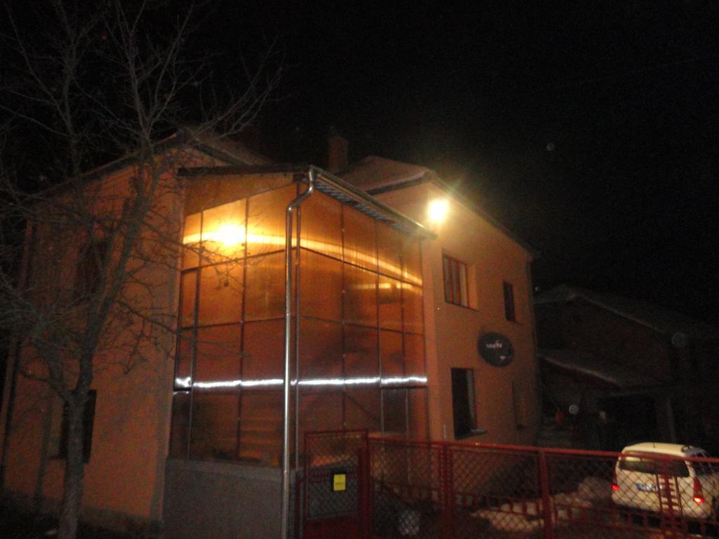 Stara Planina Vila Vesela Kuca Jalovik Izvor Exterior photo