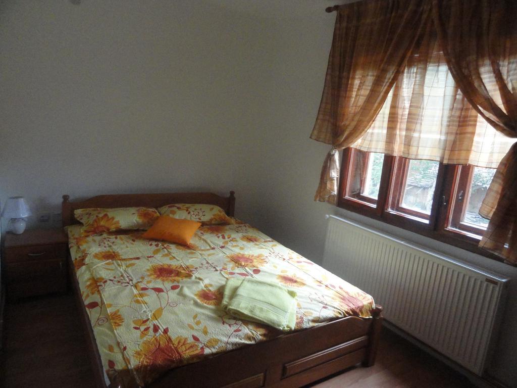 Stara Planina Vila Vesela Kuca Jalovik Izvor Exterior photo